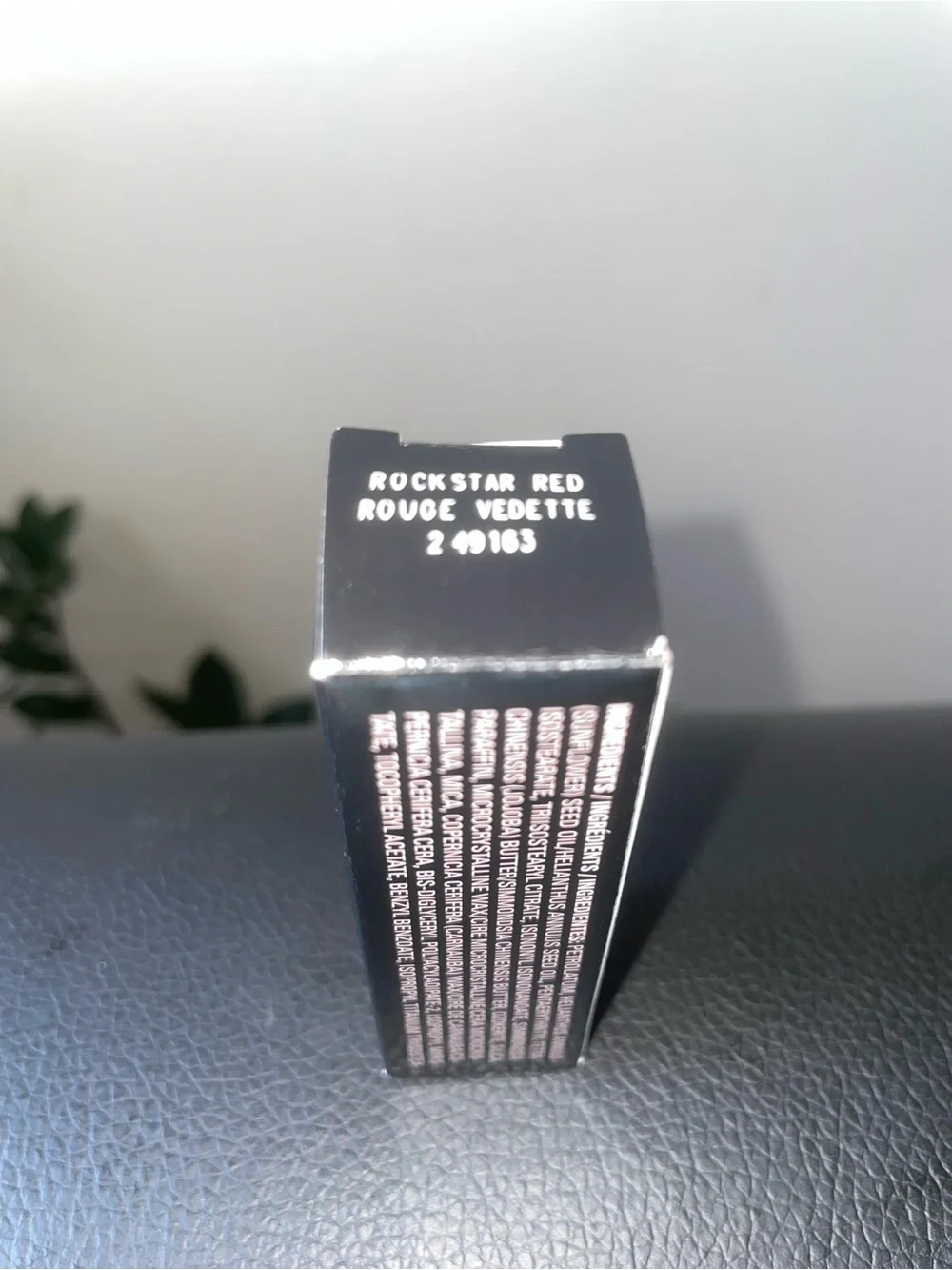 Mary Kay Supreme Hydrating Lipstick Rockstar Red Shine